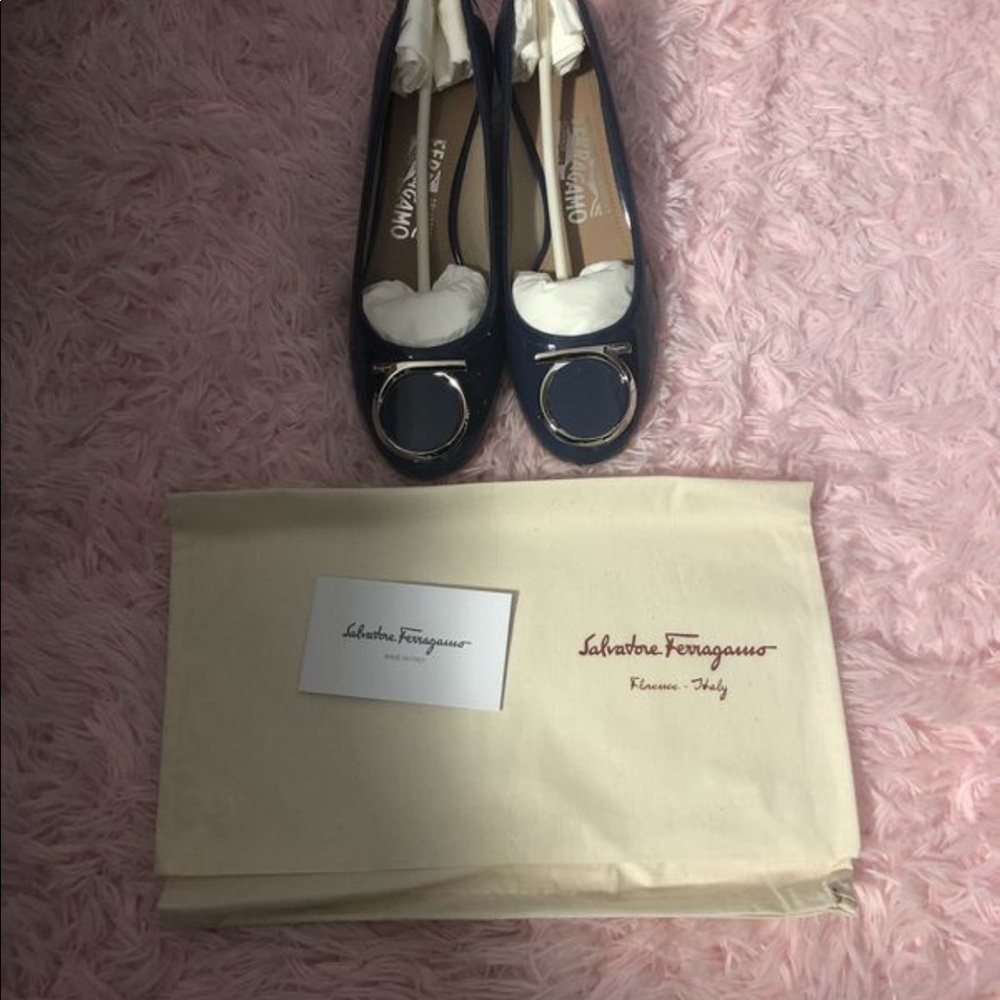 Salvatore Ferragamo Gancio pump - Picture 4 of 6